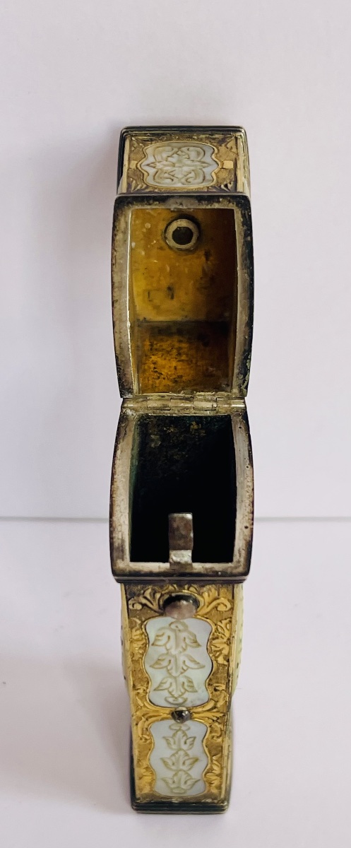 Wax Case -photo-1